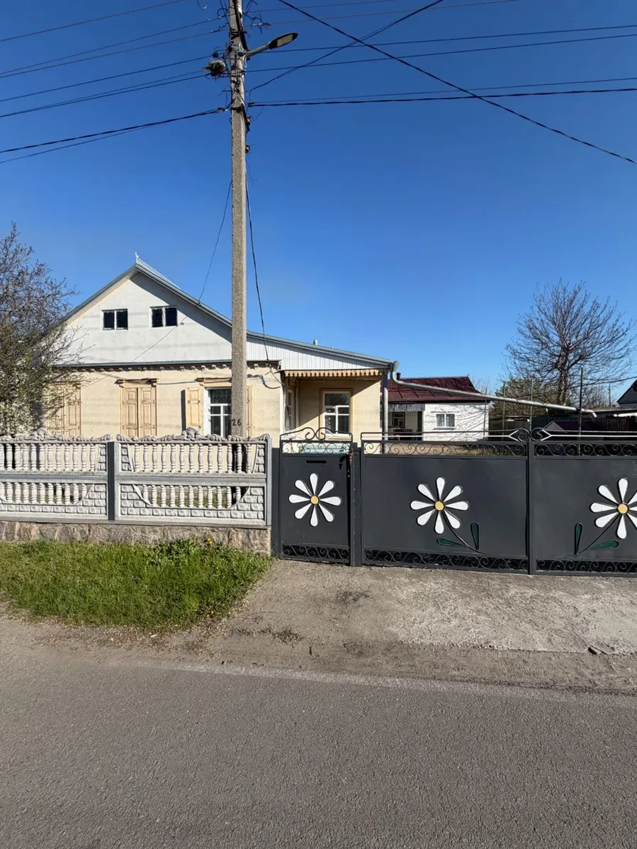 Будинок, Царичанка: флігель для 2 сімей, гараж і погріб, фото 3