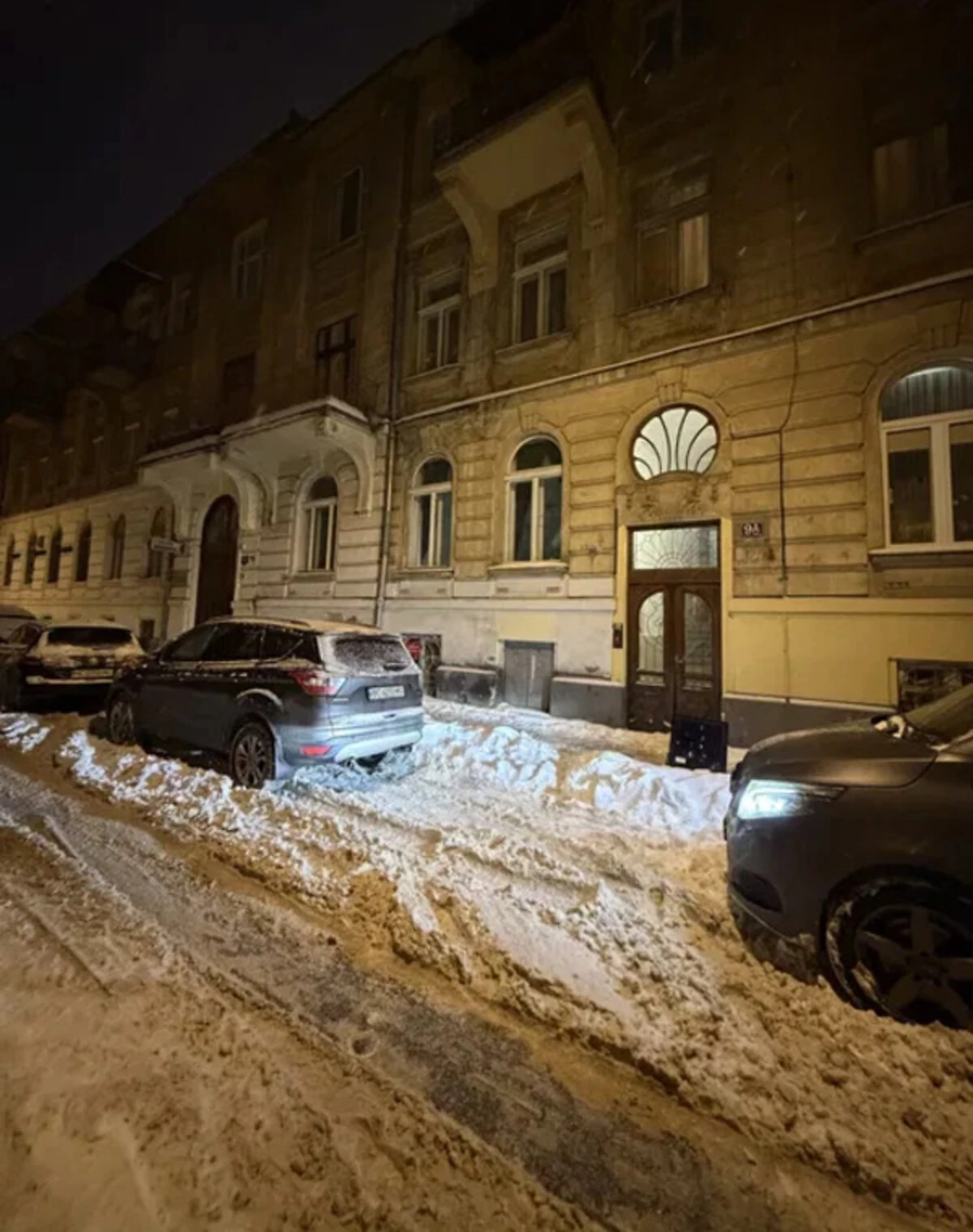 1-кімнатна квартира, вул. Кониського Олександра: газове опалення - фото 1