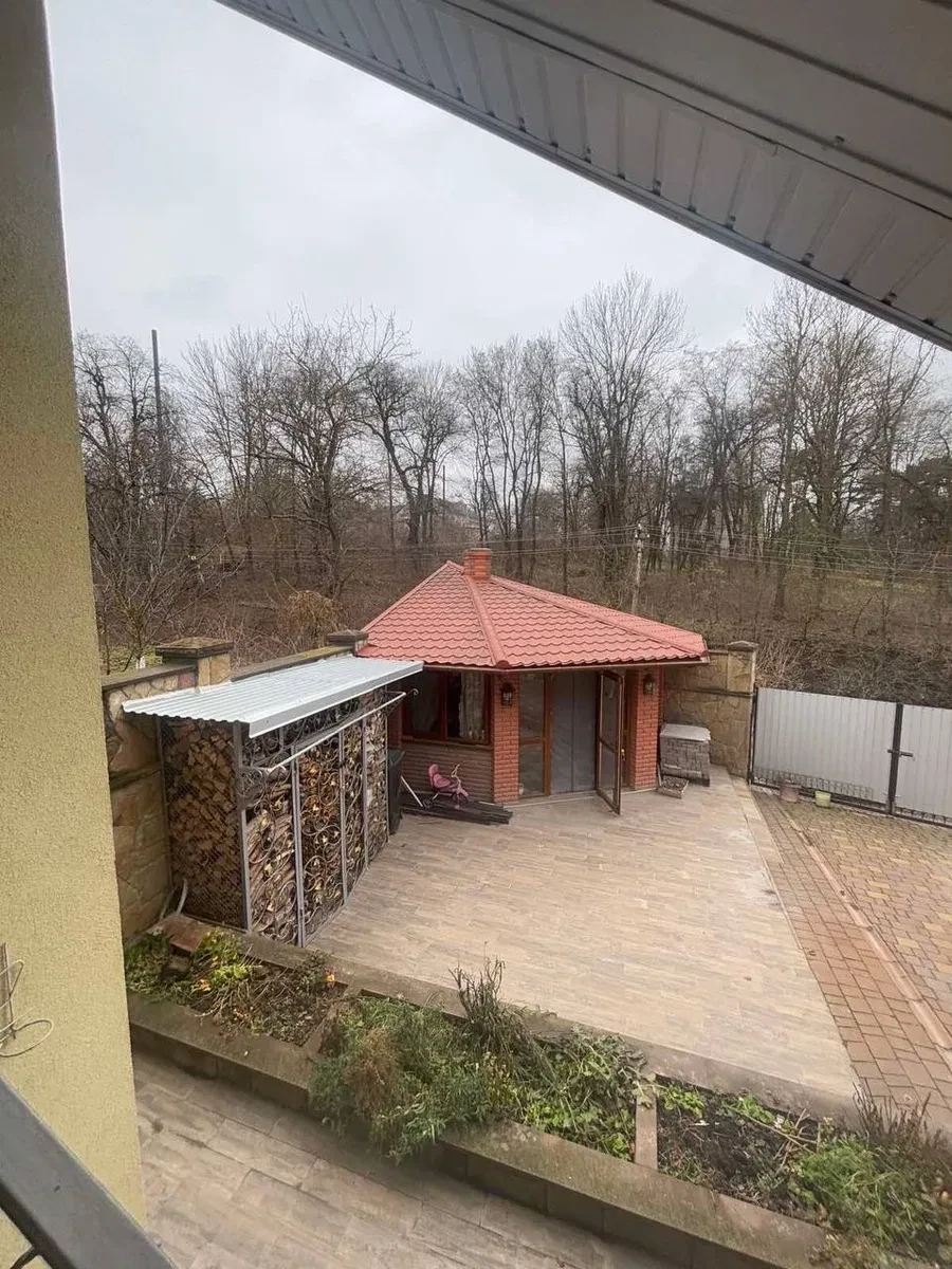 Котедж, Мишковичі: 4 спальні, камін, гостьовий будинок - фото 2