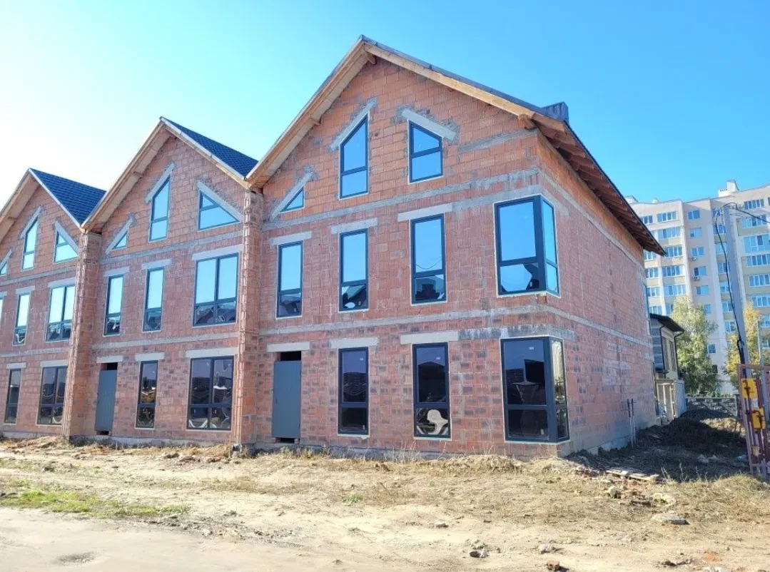 4-кімнатна квартира, Луцьк: підігрів підлоги, Північний ринок 500 м - фото 2