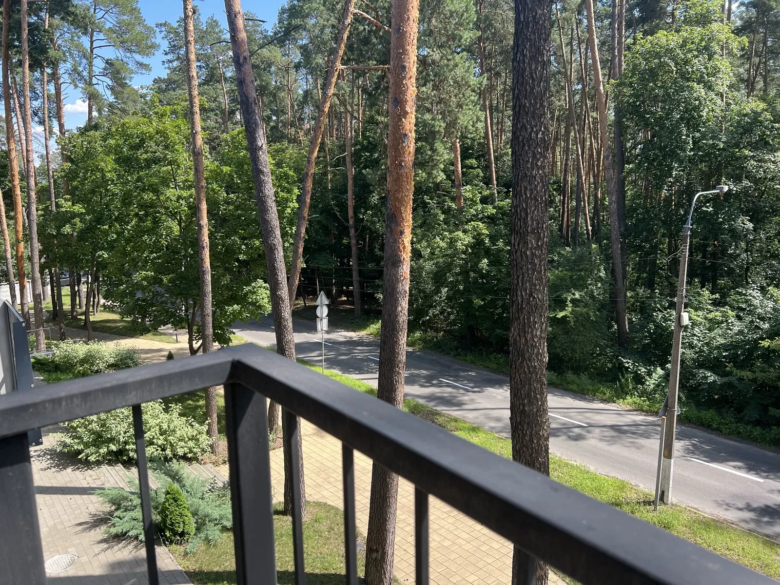 1-комнатная квартира в ЖК Форест Парк: балкон и лоджия на лес, фото 2