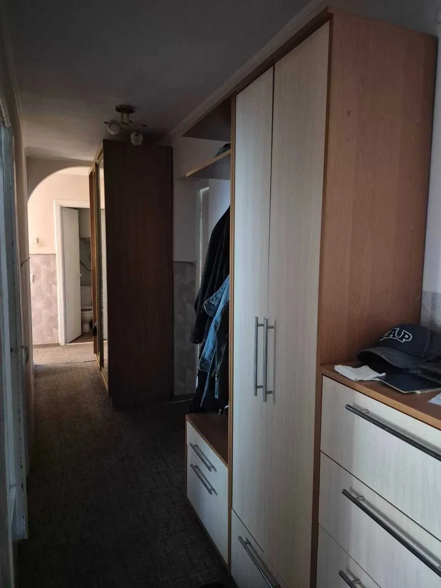 4-кімнатна квартира, Дрогобич: автономне газове опалення, балкон, фото 4