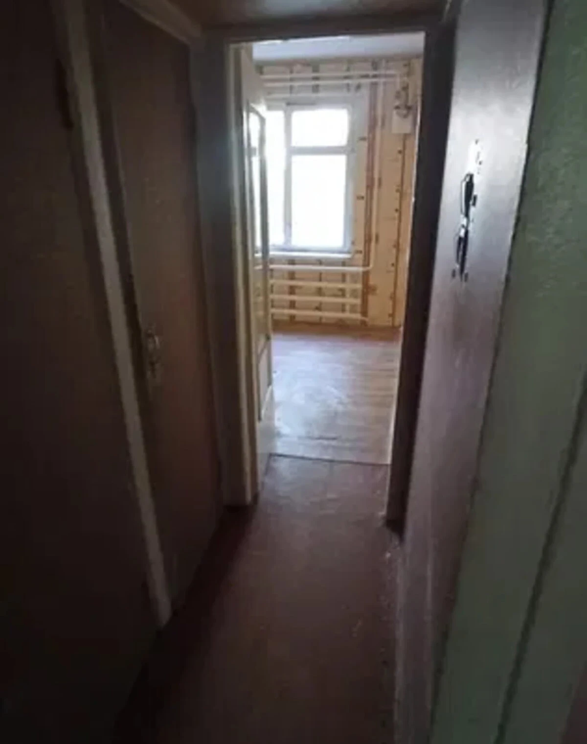 2-кімнатна квартира, Миколаїв: хрущовка, внутрішній двір - фото 2