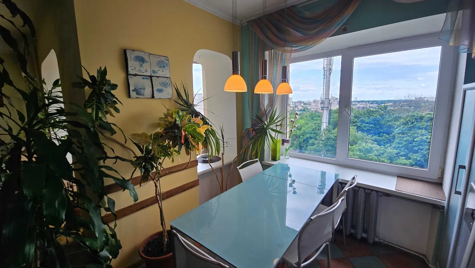 3-кімнатна квартира, Шевченківський: кухня-вітальня, парк Нивки - фото 5