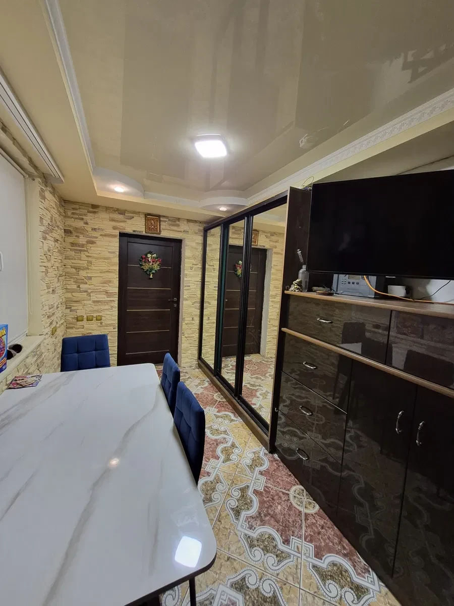 2-кімнатна квартира, Виноградів: євроремонт, сертифікат