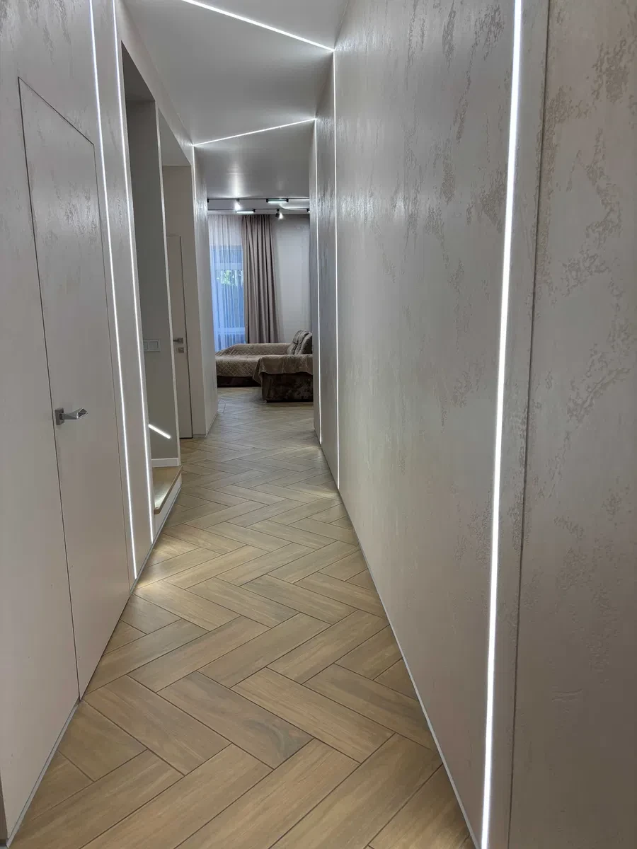 Таунхаус, Сокільники: авторський ремонт, тераса, гараж, фото 3