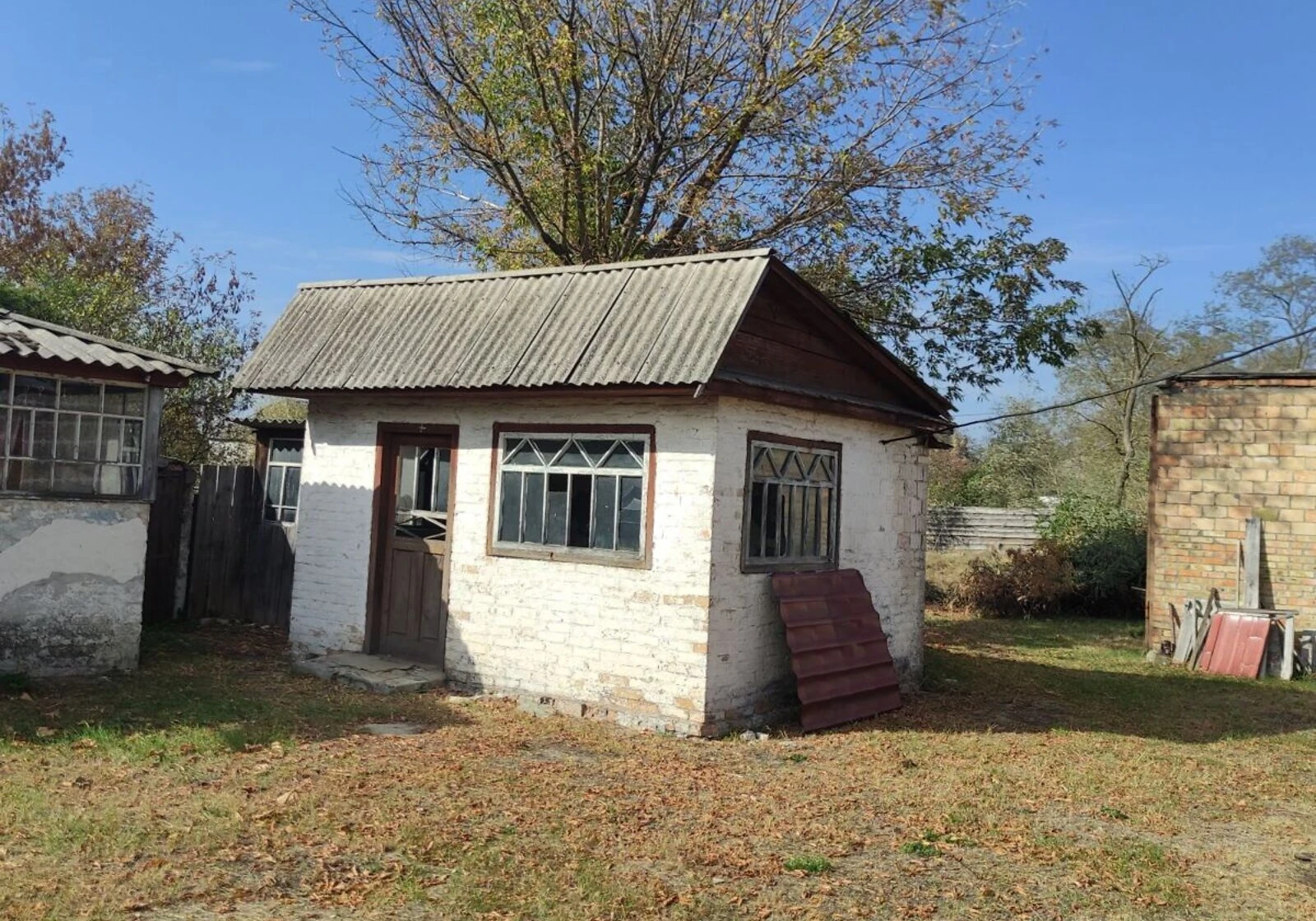 Будинок, Жукин: цегляні стіни, літня кухня - фото 4