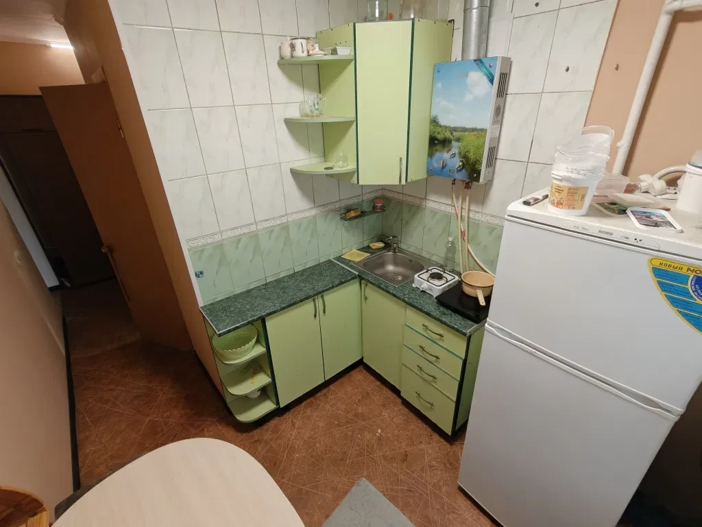 2-комнатная квартира, Павлоград: косметический ремонт, стиральная машина, фото 3