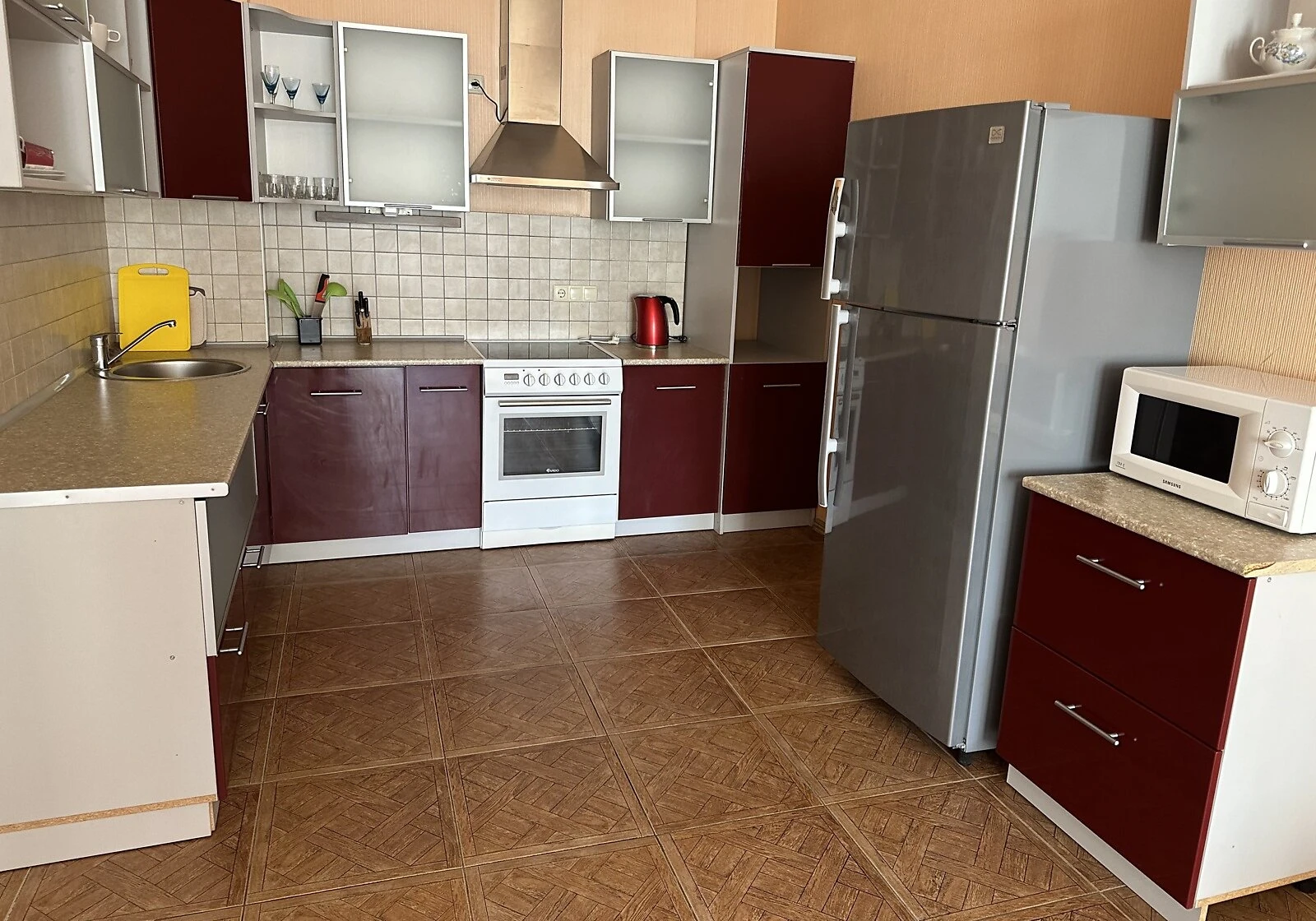 3-кімнатна квартира, Шевченківський: укриття в будинку, 2 санвузли, фото 3