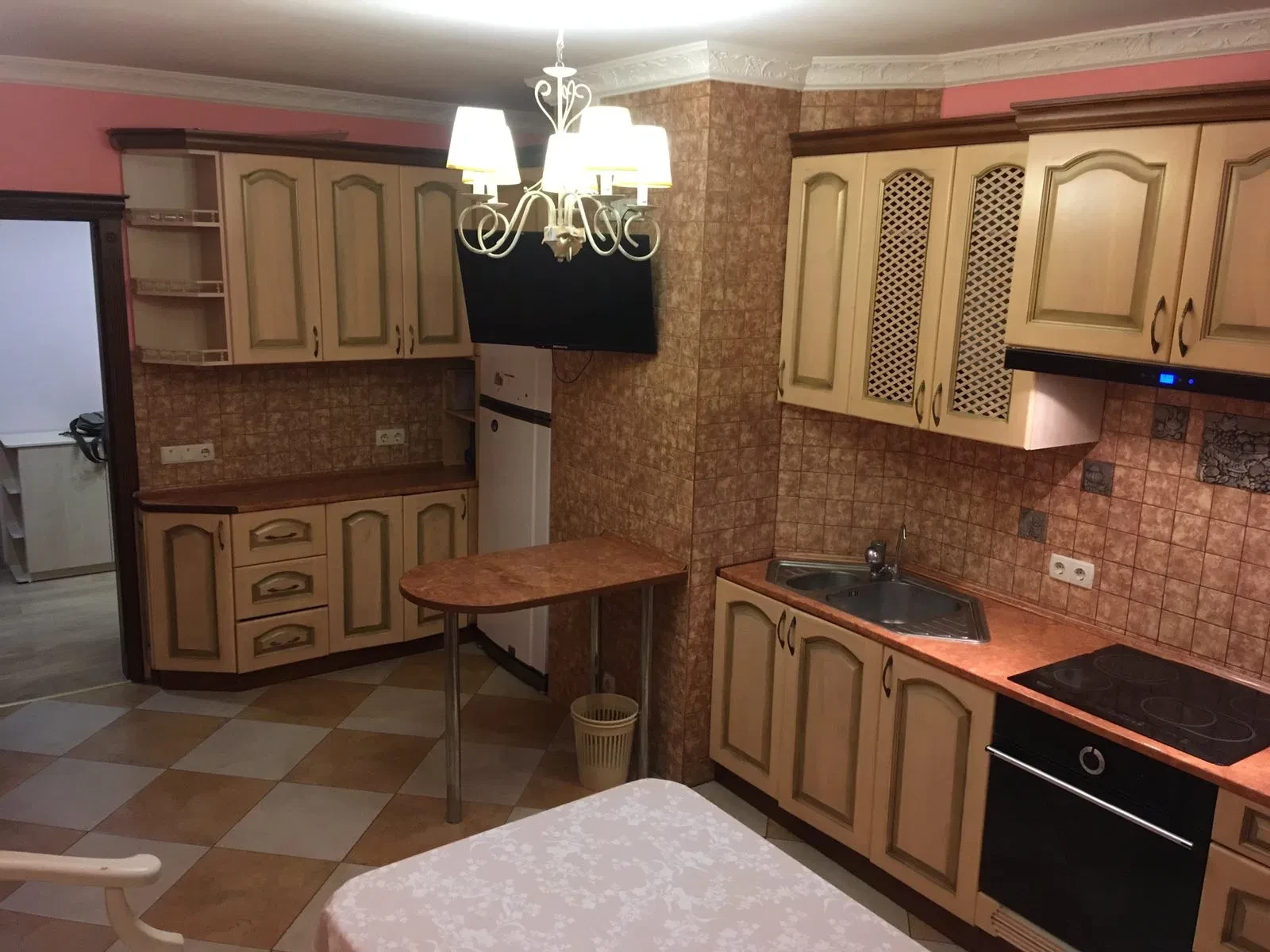 3-кімнатна квартира, Солом'янський: генератор, метро Шулявська 15 хв, фото 2
