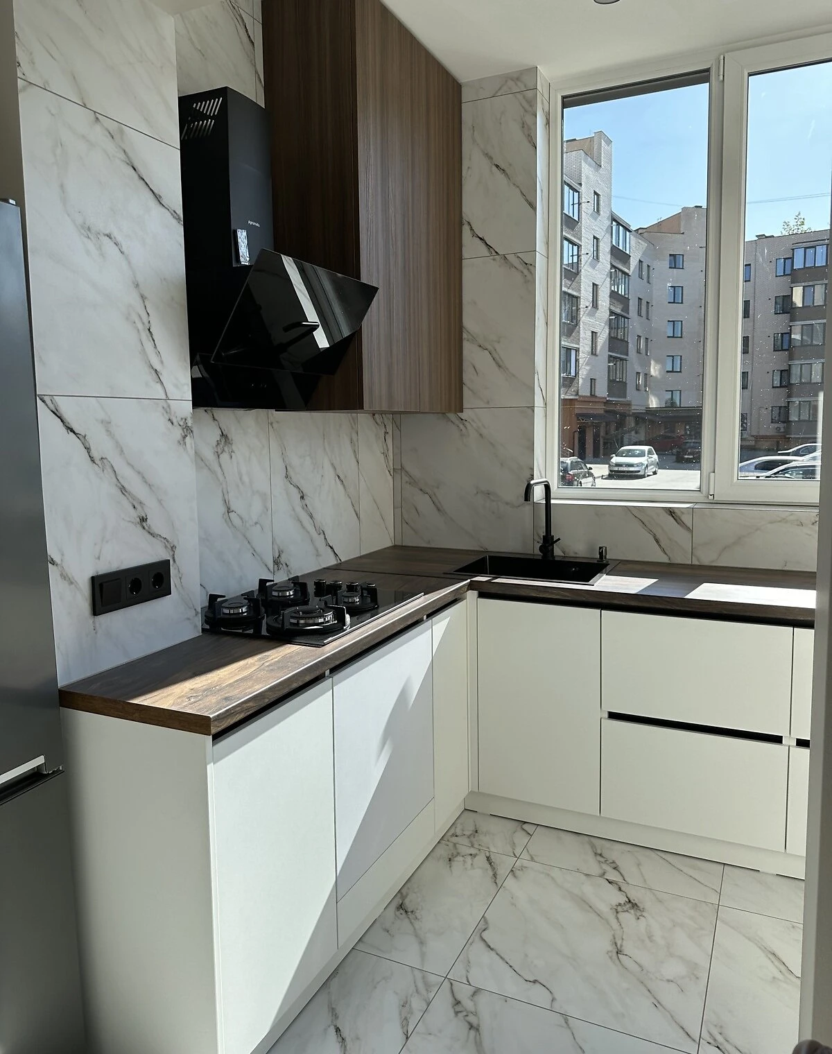 1-кімнатна квартира, Агрономічне: кухня-студія, дизайнерський ремонт - фото 1