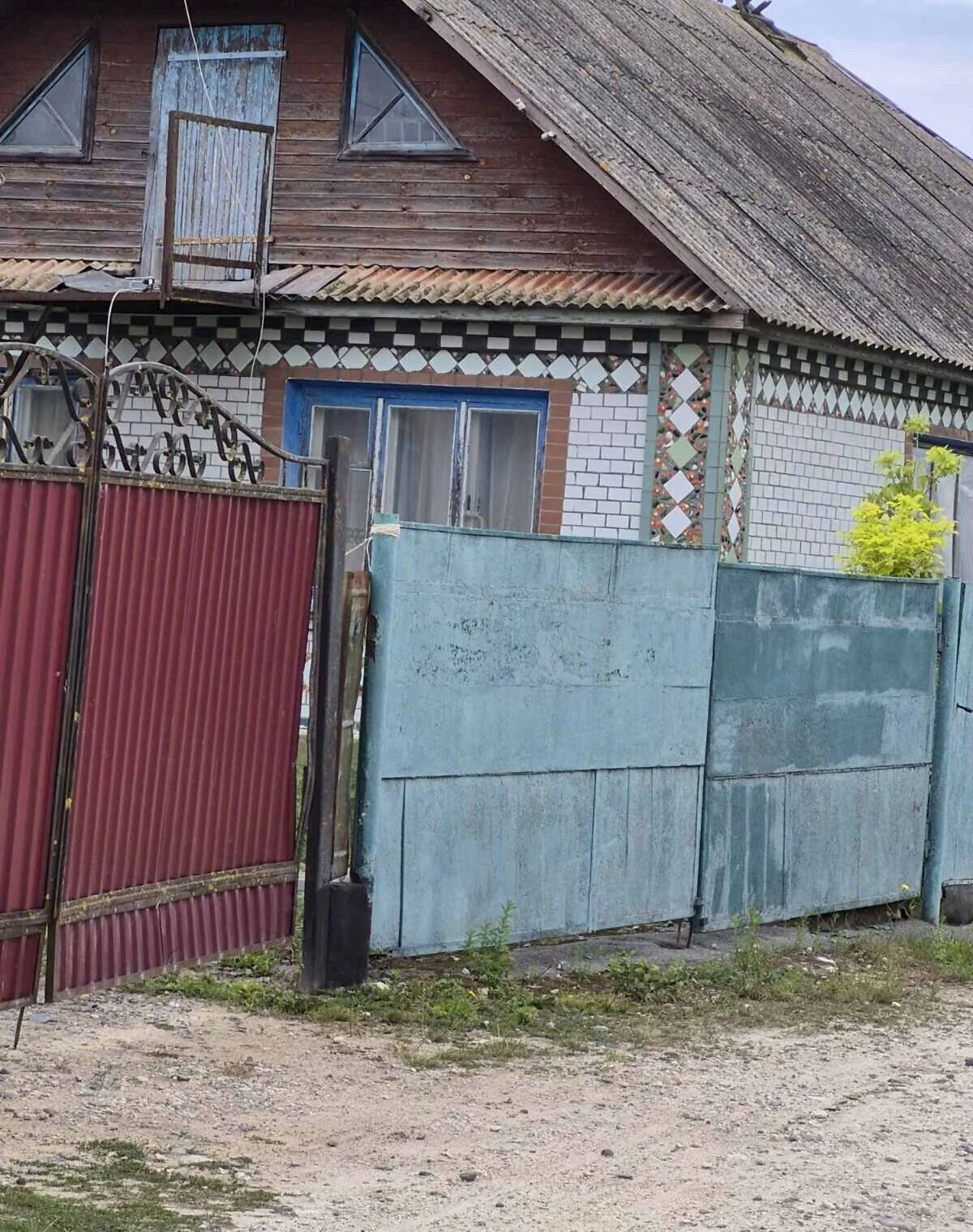 7-кімнатний будинок, Новоставці: 1 поверх, цегляні стіни - фото 2