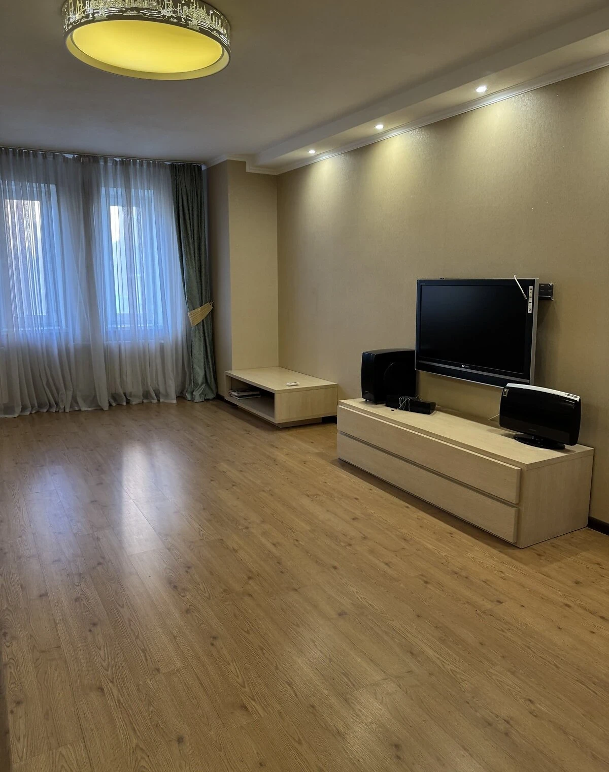 3-кімнатна квартира, Таїрова: євроремонт, 2 санвузли - фото 2
