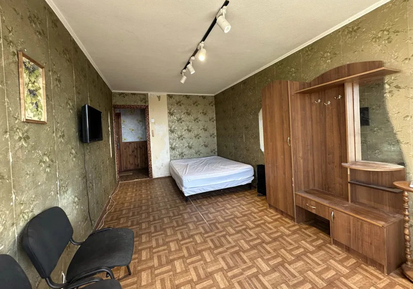 1-кімнатна квартира, Київ: роздільний санвузол, фото 4