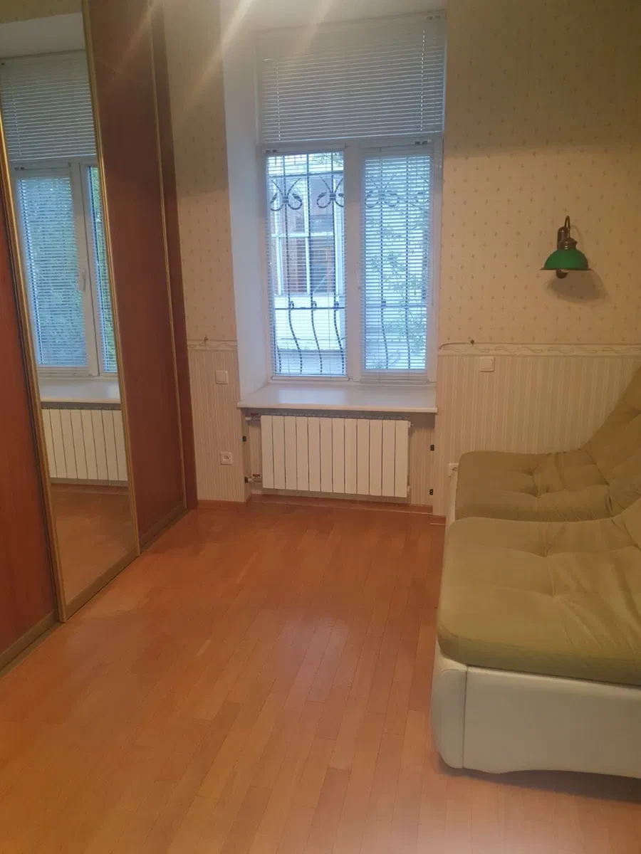 2-кімнатна квартира, Шевченківський: два балкони, резервне живлення, фото 3