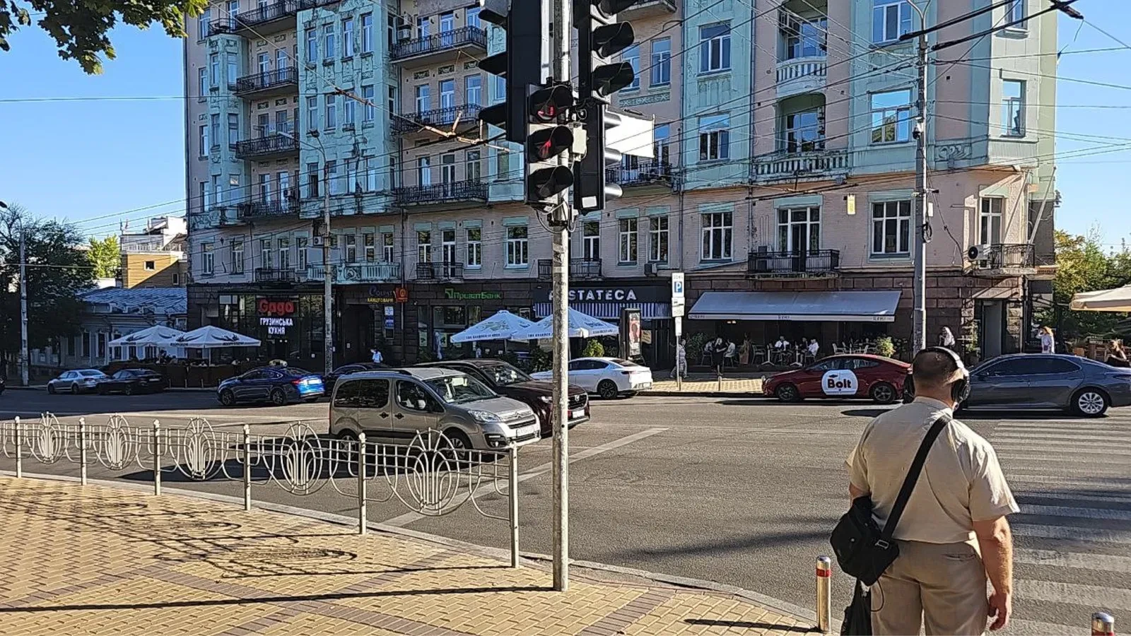 Приміщення, Печерський: центр, університет Шевченка через дорогу - фото 1