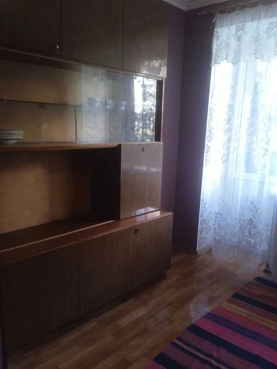 1-кімнатна квартира, Пересипський: цегляний будинок, меблі й техніка - фото 3