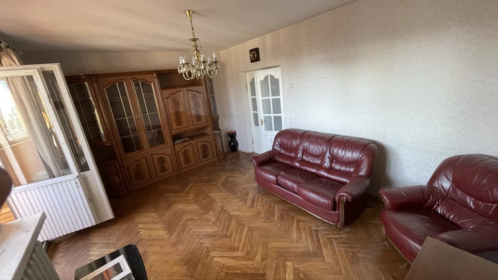 3-кімнатна квартира, Дніпровський: інвертор, метро за 3 хвилини - фото 2