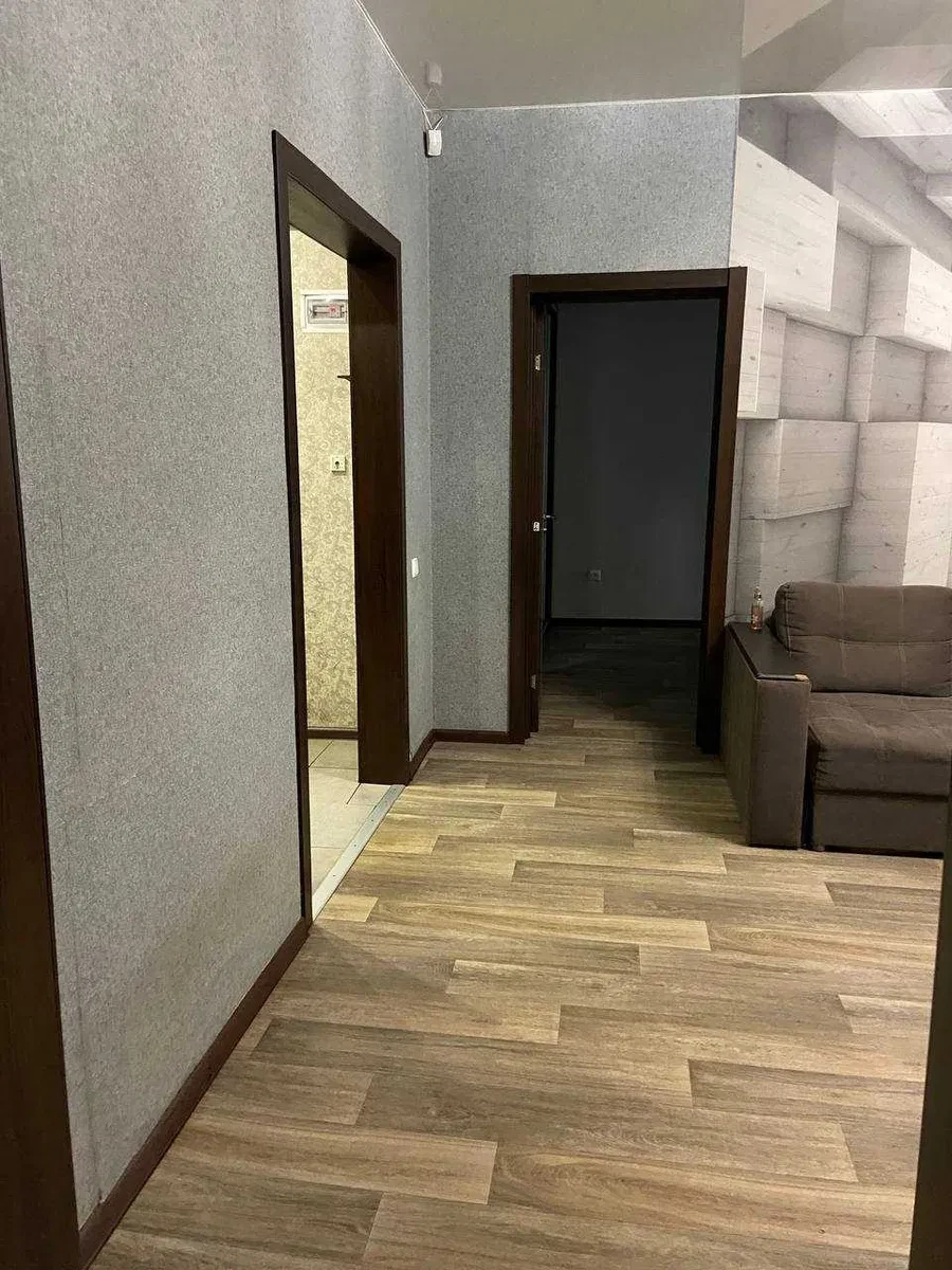 3-кімнатна квартира, Кам’янське: Правий берег, газова колонка - фото 4