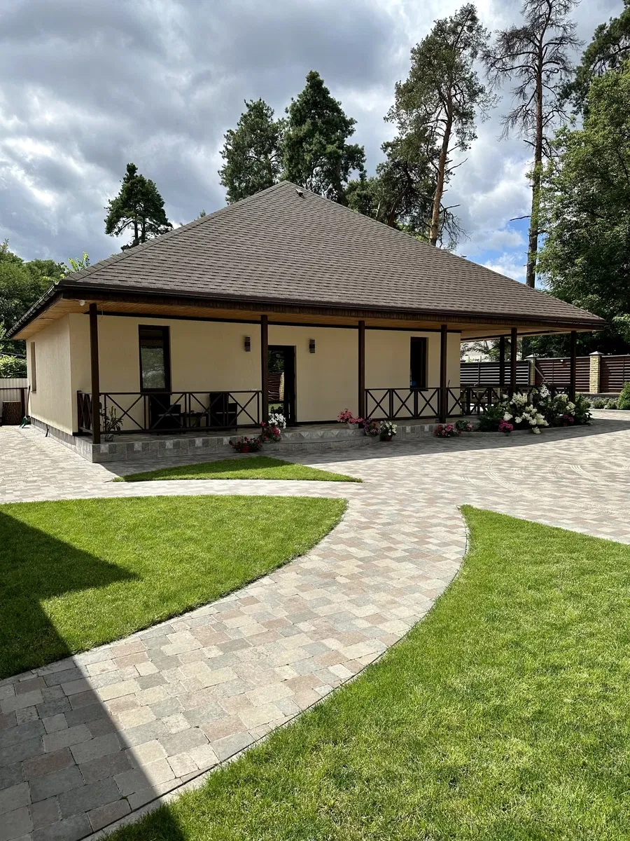 Дом, Русская Поляна: терраса, бассейн, сауна