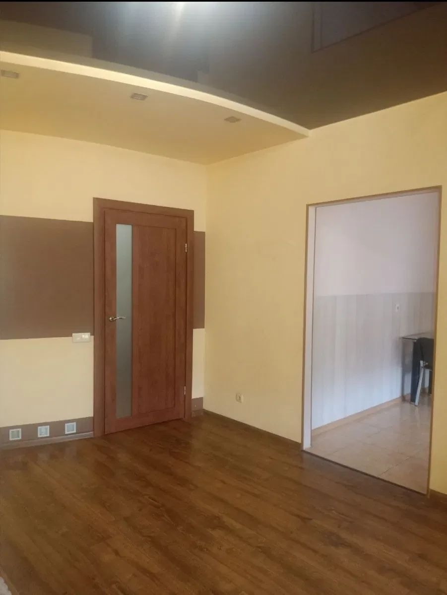 1-кімнатна квартира, Дарницький: 10 хв пішки до метро Позняки, євроремонт - фото 4