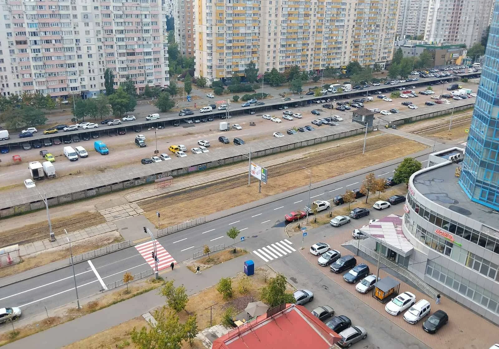 3-кімнатна квартира, Позняки: метро Позняки, торг можливий - фото 1