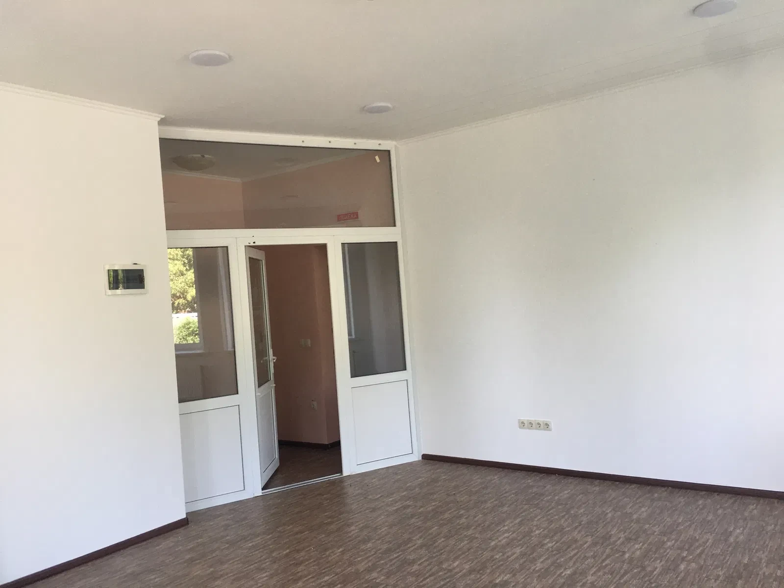 Офис в центре города: комнаты 15, 20 и 26 м², вода в комнатах, фото 5
