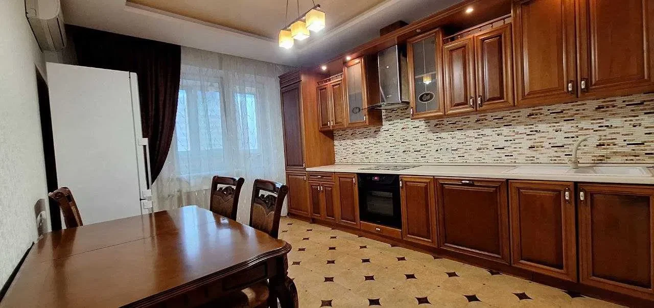 3-комнатная квартира, Дарницкий: отдельные спальни, метро Позняки 5-7 мин, фото 5