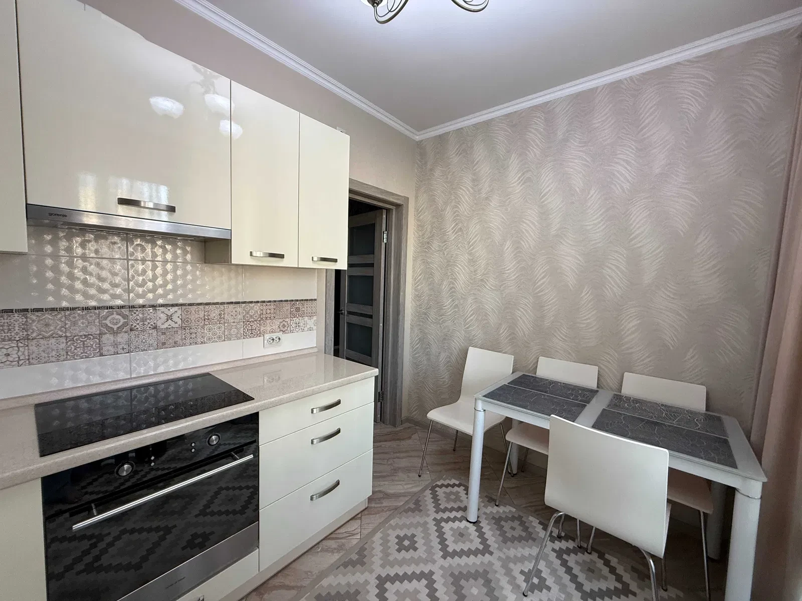 1-кімнатна квартира у ЖК Акварелі 1: новий ремонт, генератор - фото 4