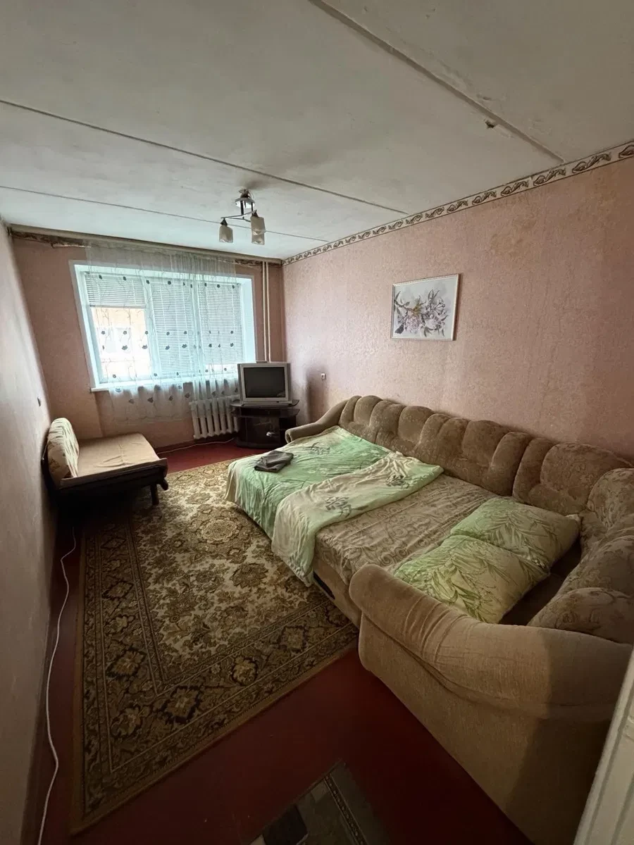 2-кімнатна квартира, Прилуки: центр, поруч школа й транспорт, фото 3