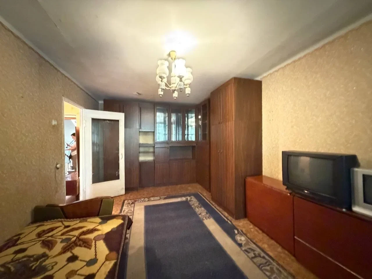 1-кімнатна квартира, Хаджибейський: засклений балкон, місце для авто - фото 2