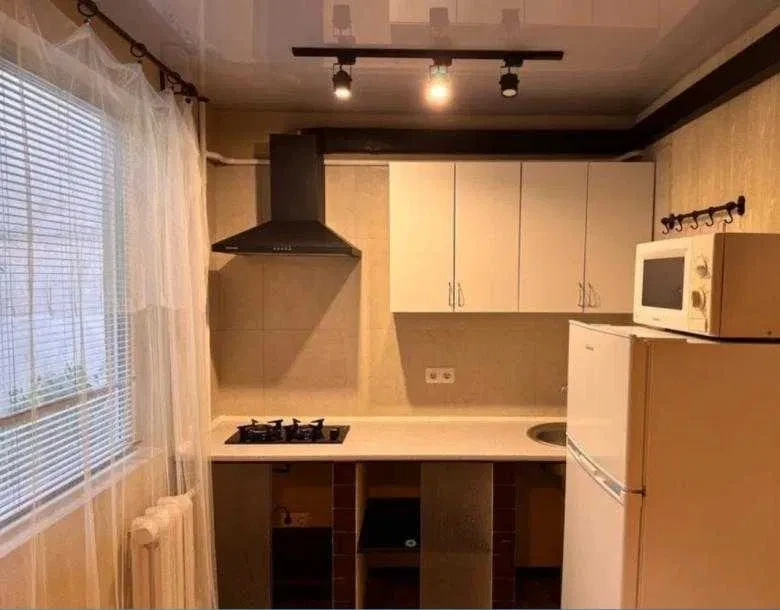 1-кімнатна квартира, Павлове Поле: метро 23 Серпня, пр. Науки, фото 2