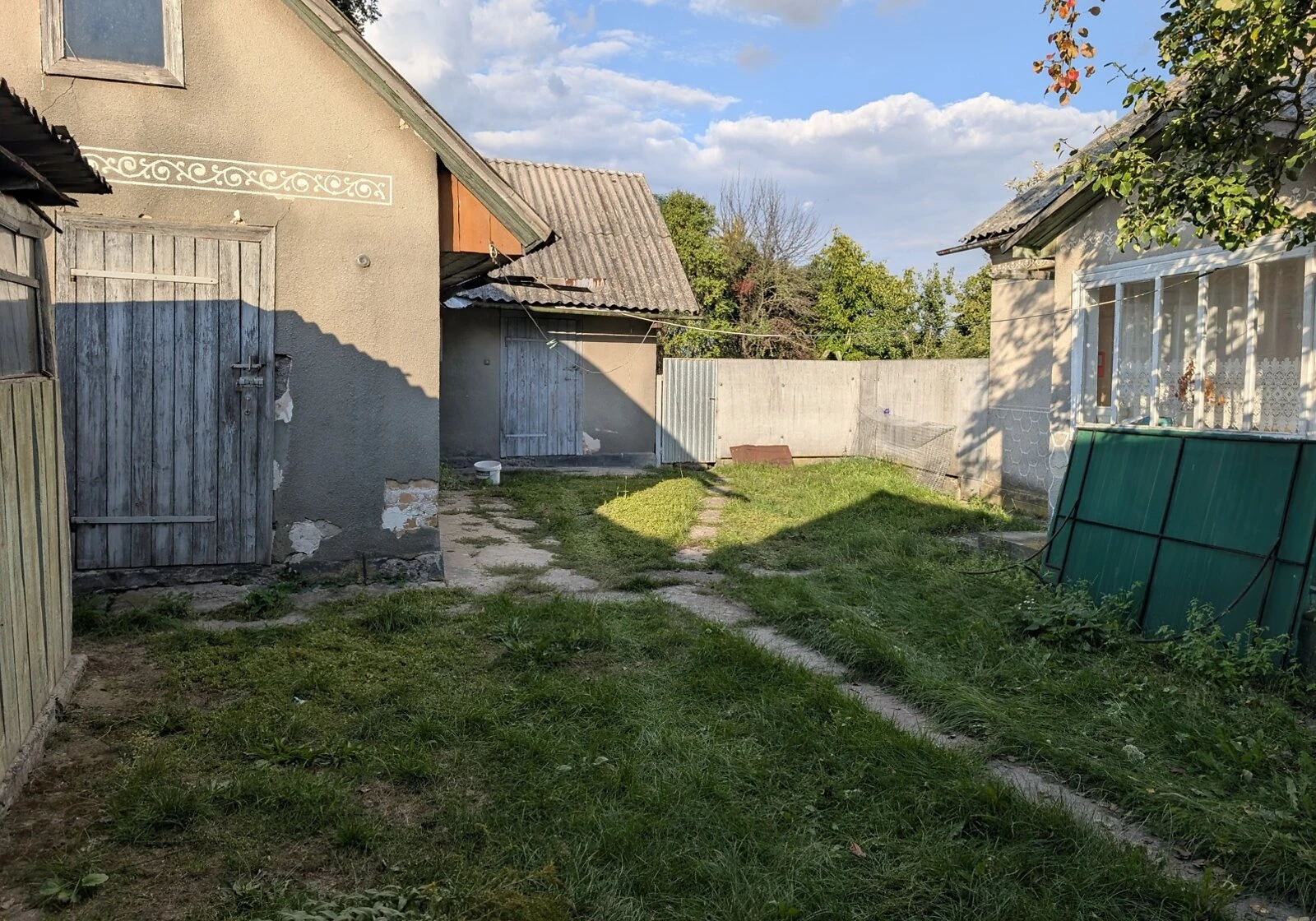 Будинок, Лев'ятин: свердловина, літня кухня, сад - фото 2