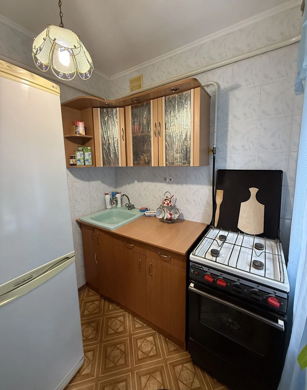 2-кімнатна квартира, Конотоп: косметичний ремонт, цегляні стіни, фото 5