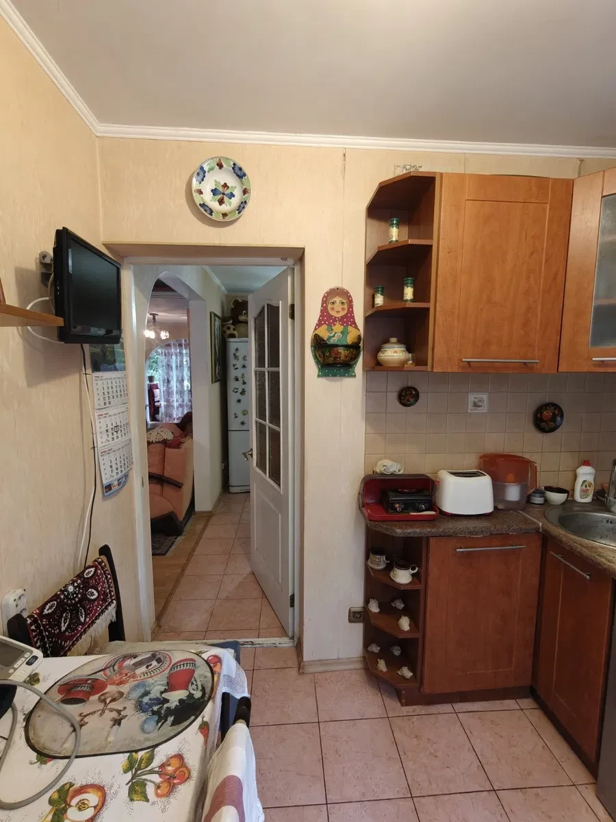 1-кімнатна квартира, Київський: парк Горького, косметичний ремонт - фото 4
