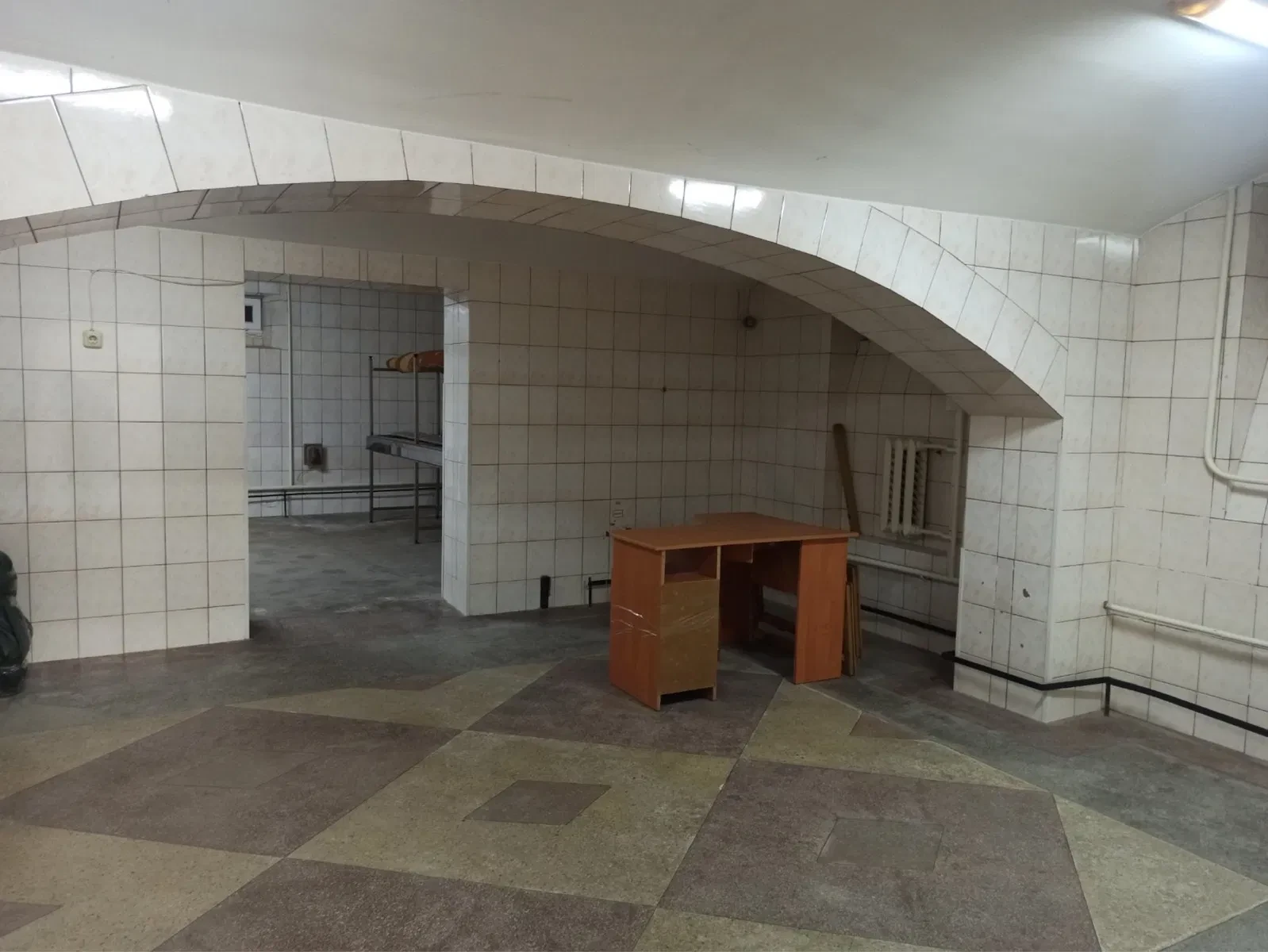Приміщення, Чернівці: окремий вхід, 220 і 380 В, фото 4