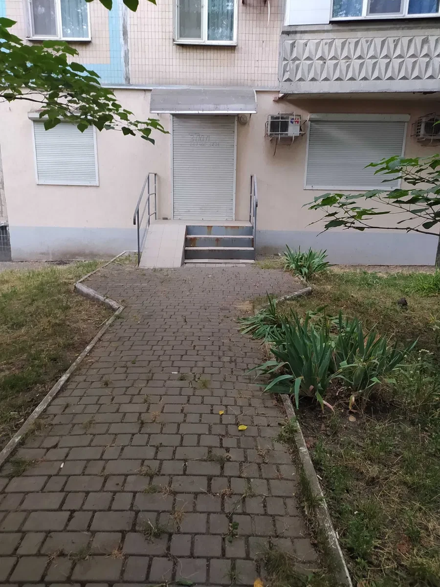 2-кімнатна квартира, Крижанівка: нежитловий фонд, прибудова 40 м², фото 1