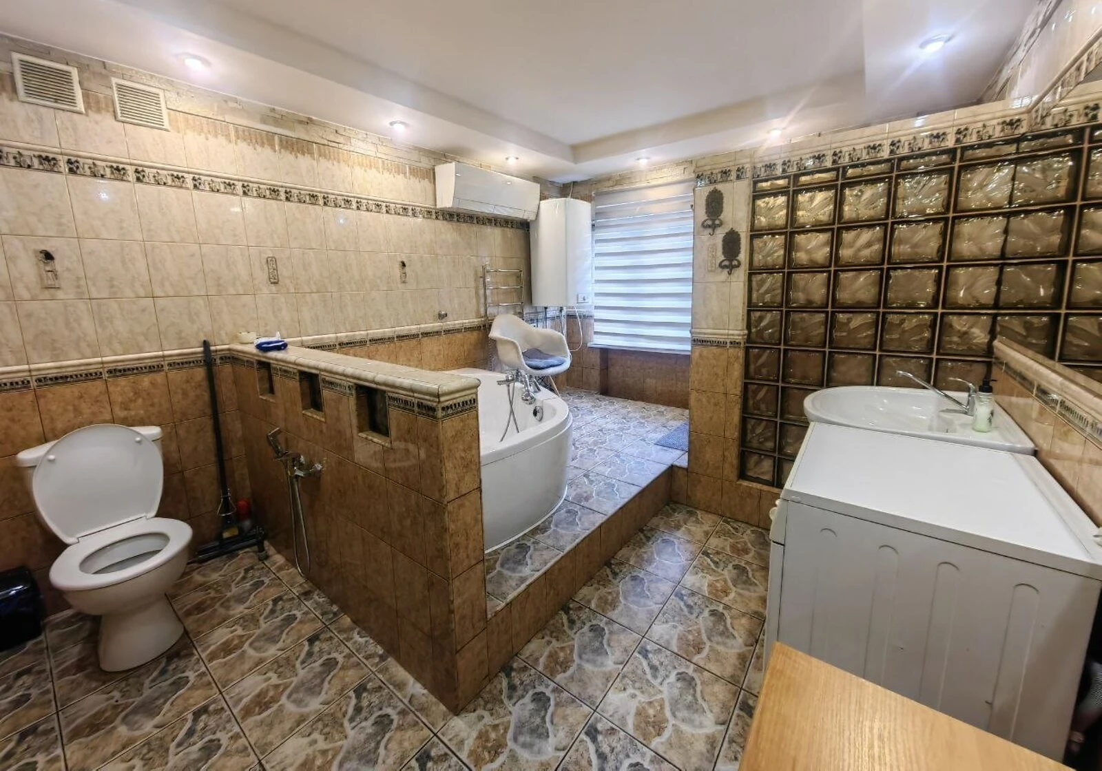 1-кімнатна квартира, Академмістечко: євроремонт, паркомісце - фото 5