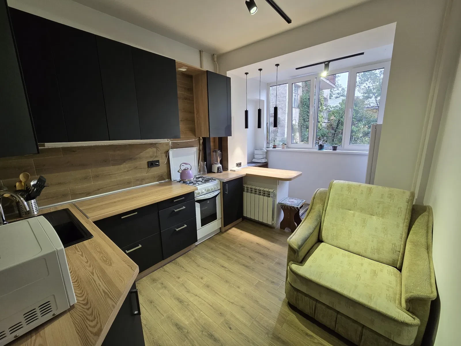 1-кімнатна квартира, Печерський: метро 630 м, косметичний ремонт - фото 2