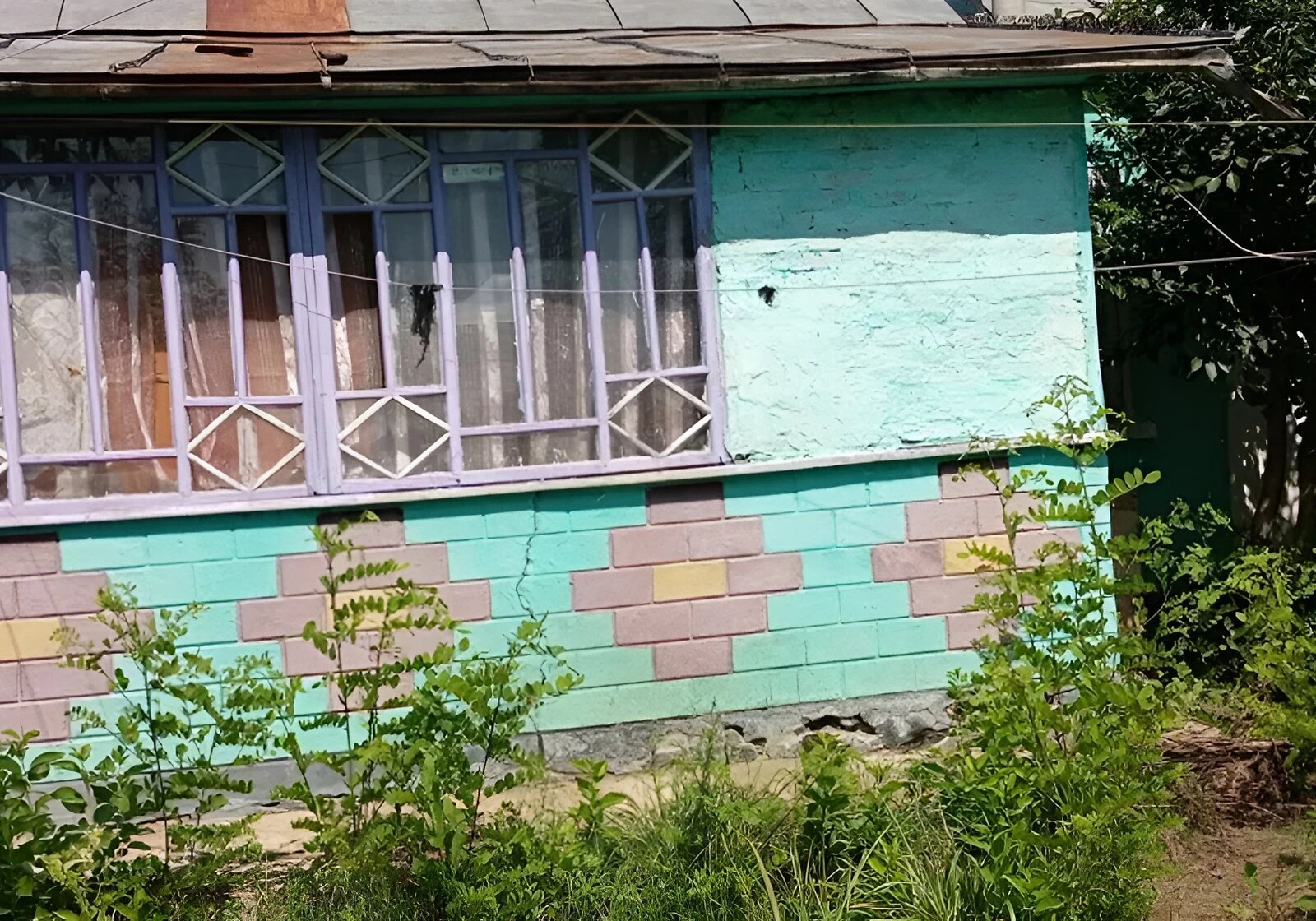 Дом, Александровка (Тростянец): участок 60 соток, скважина - фото 2