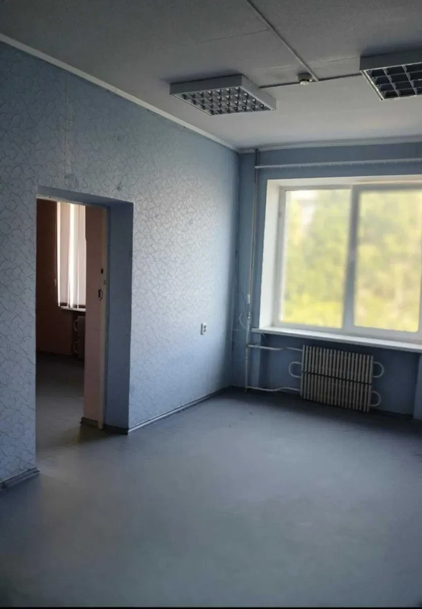Офіс, Амур-Нижньодніпровський: два кабінети, б’юті-сфера - фото 5