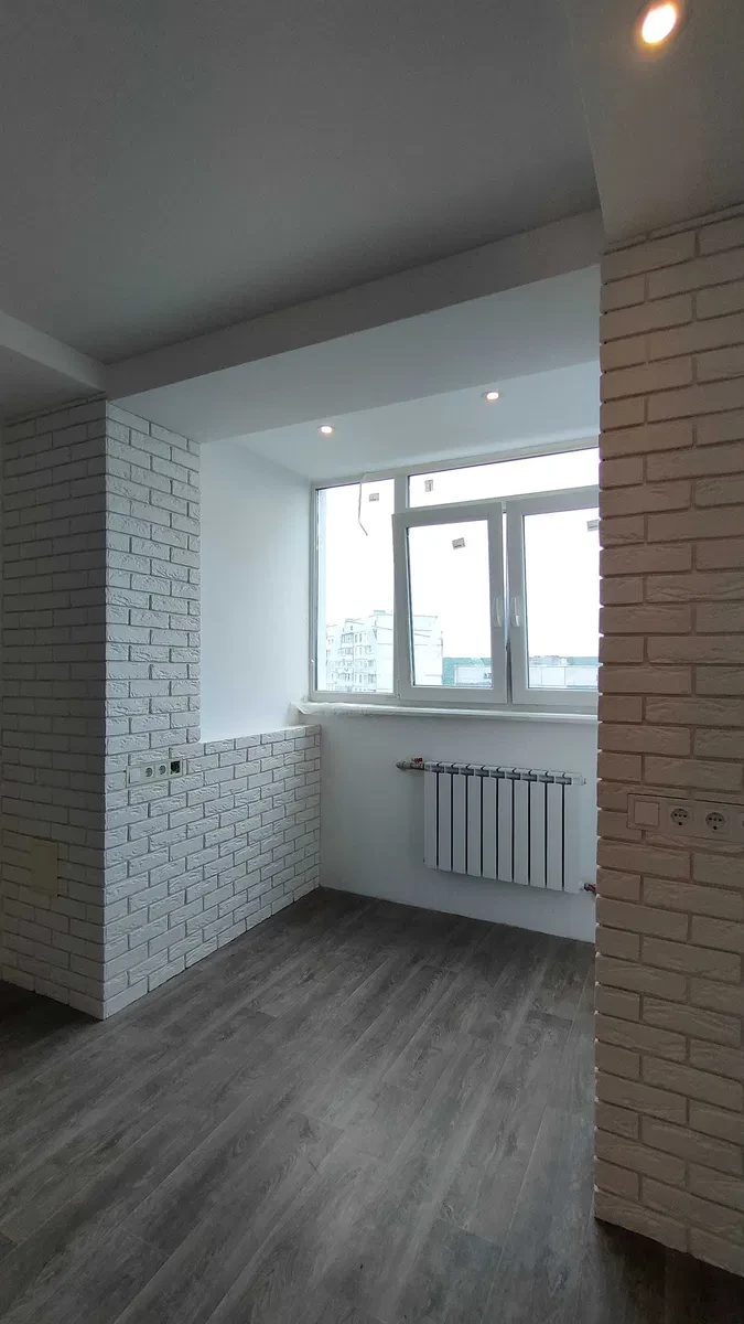 1-кімнатна квартира, Олексіївка: євроремонт, кухня 10 м², метро «Перемога» - фото 3