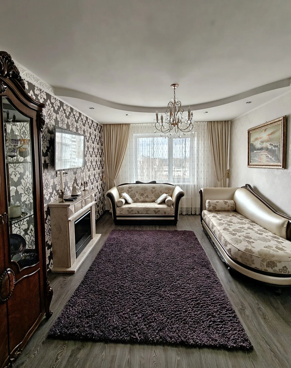 3-кімнатна квартира, Виноградар: євроремонт, камін - фото 1