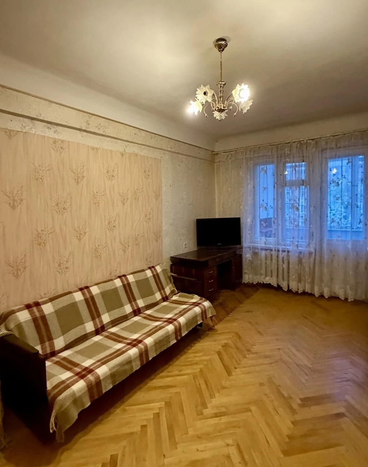 2-кімнатна квартира, Поділ: біля метро Контрактова площа - фото 1