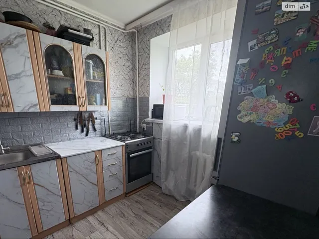 2-кімнатна квартира, Коростень: косметичний ремонт, бойлер - фото 4