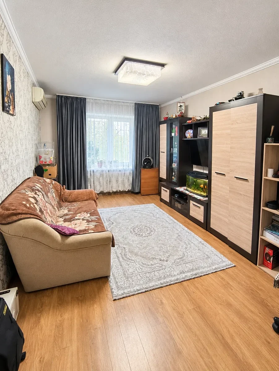 3-кімнатна квартира, Шевченківський: газове опалення, окремі кімнати - фото 1