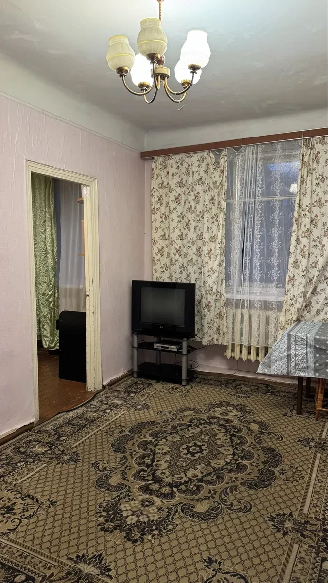 2-комнатная квартира, Днепровский: можно с животными - фото 1