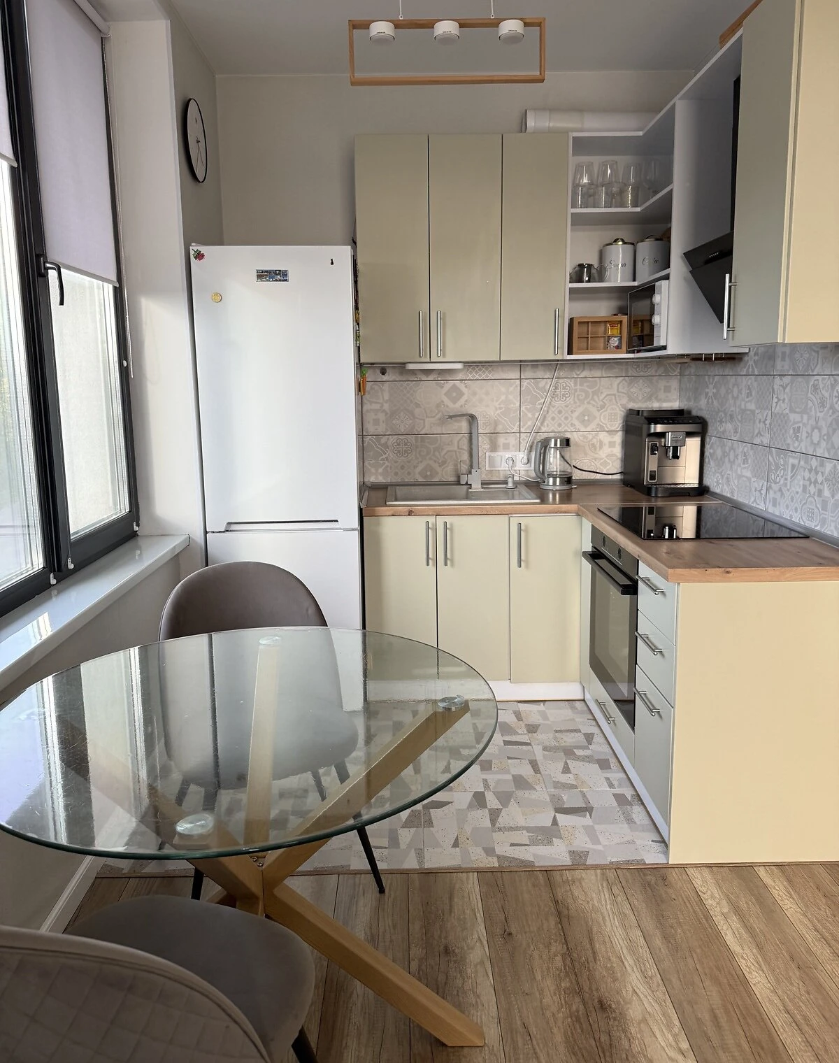 2-комнатная квартира, Жуляны: кухня-студия, евроремонт, фото 5