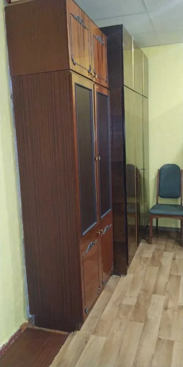 Частина будинку, Дніпровський: автономне опалення, критий заїзд - фото 4