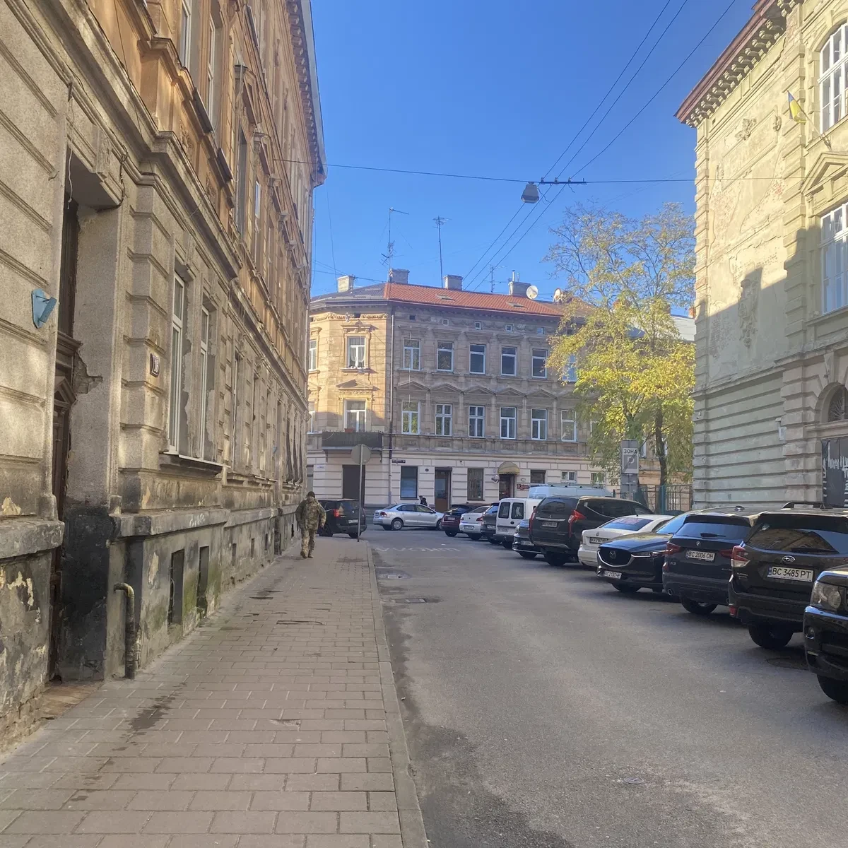 3-кімнатна квартира, Галицький: фасадні вікна, сухе бомбосховище - фото 2